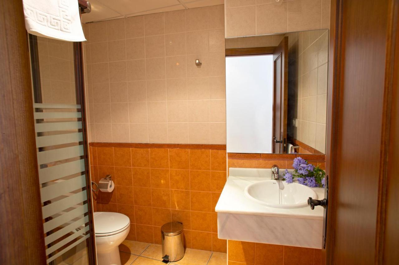 Hostal Rural Zahara Zahara De La Sierra Εξωτερικό φωτογραφία